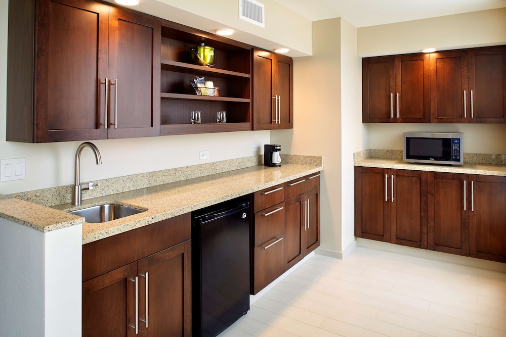 Hyatt Place Cleveland Lyndhurst 5/59