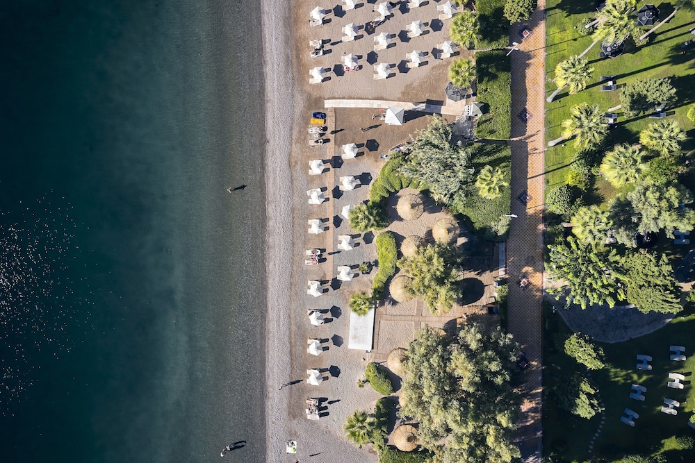 TUI BLUE Grand Azur 41/50
