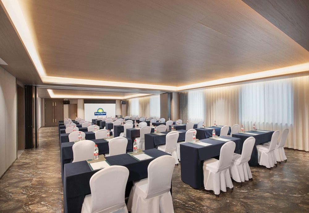 Days Hotel by Wyndham Tianshui Qinzhou 25/28