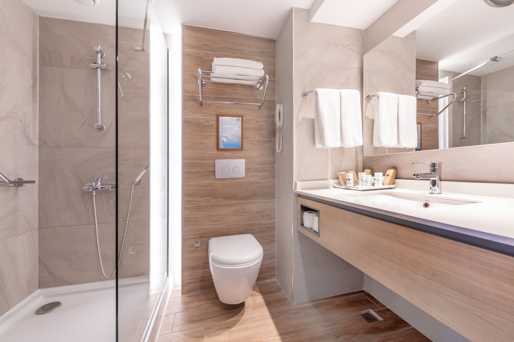 Meryan Hotel 50/51