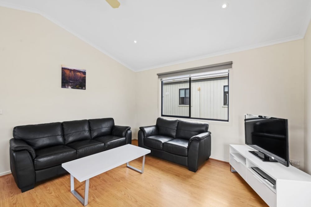 DISCOVERY PARKS GEELONG 30/43