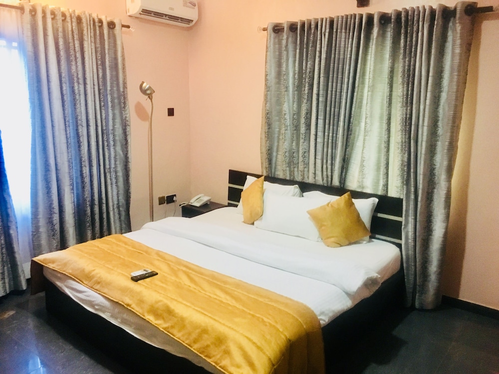 Esporta Suites Lekki 8/21