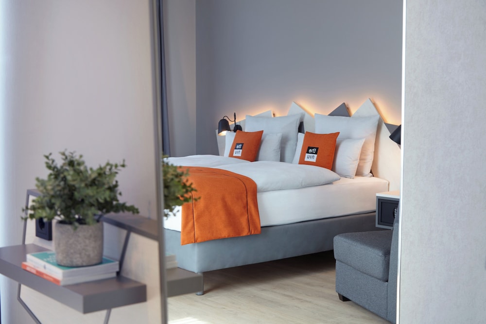 Holiday Inn - the niu, Hub Dusseldorf Messe by IHG 33/73