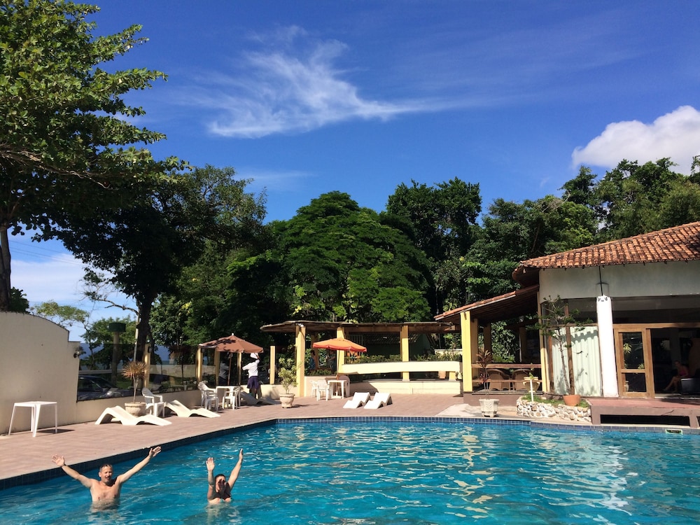 Floral Inn Family Hotel 4/71