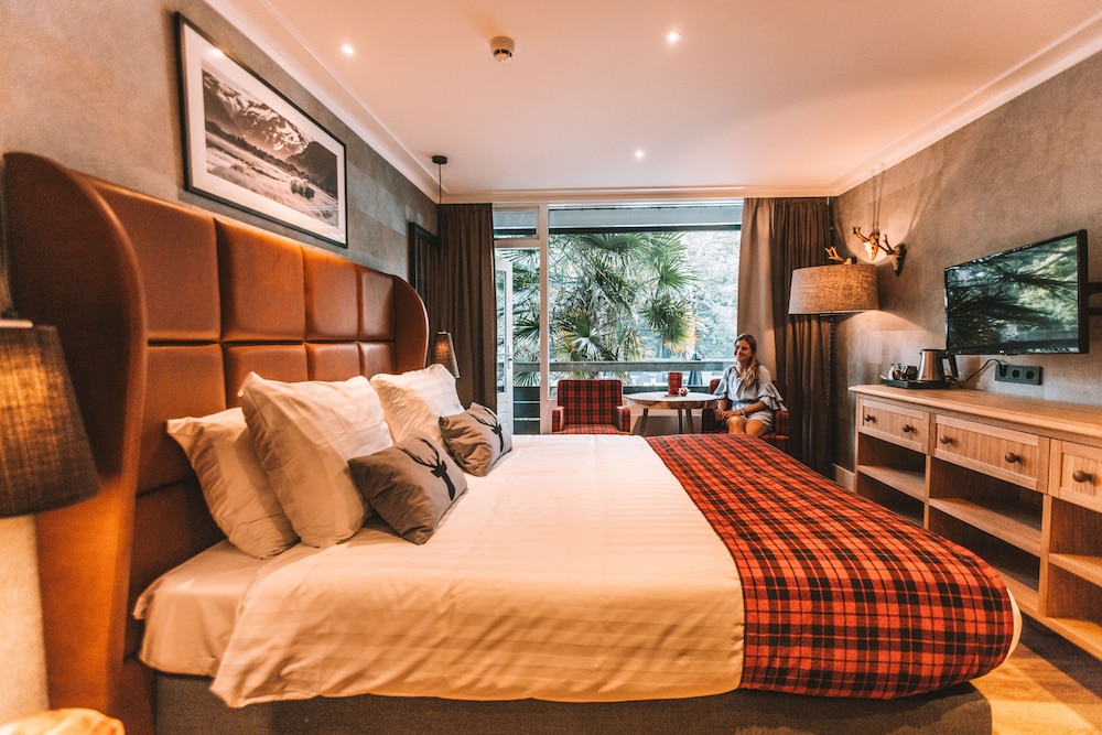 MAPLE, DOUBLE BED