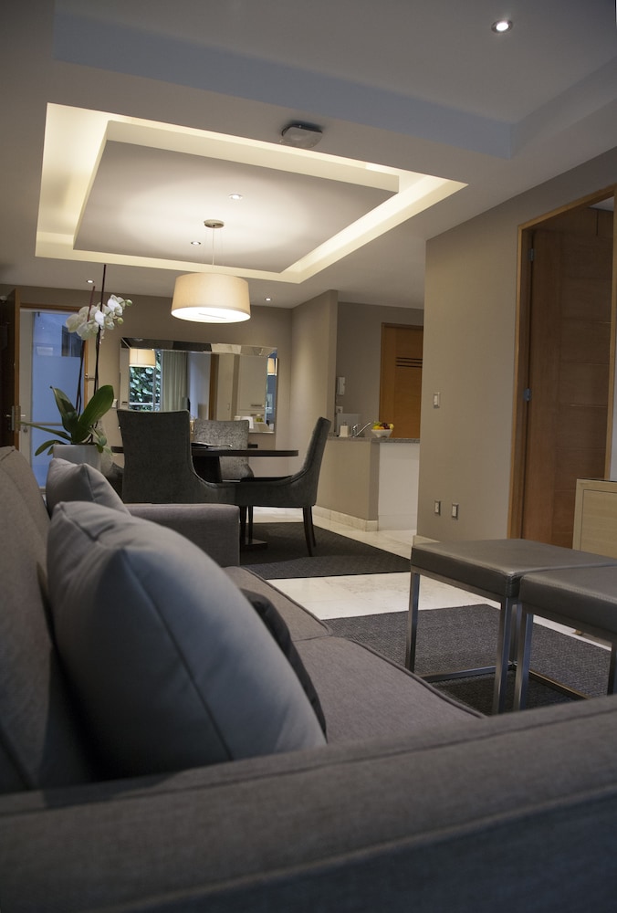 Pennsylvania Suites 37/53