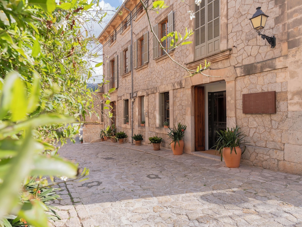 Rusticae Es Petit Hotel de Valldemossa 42/49
