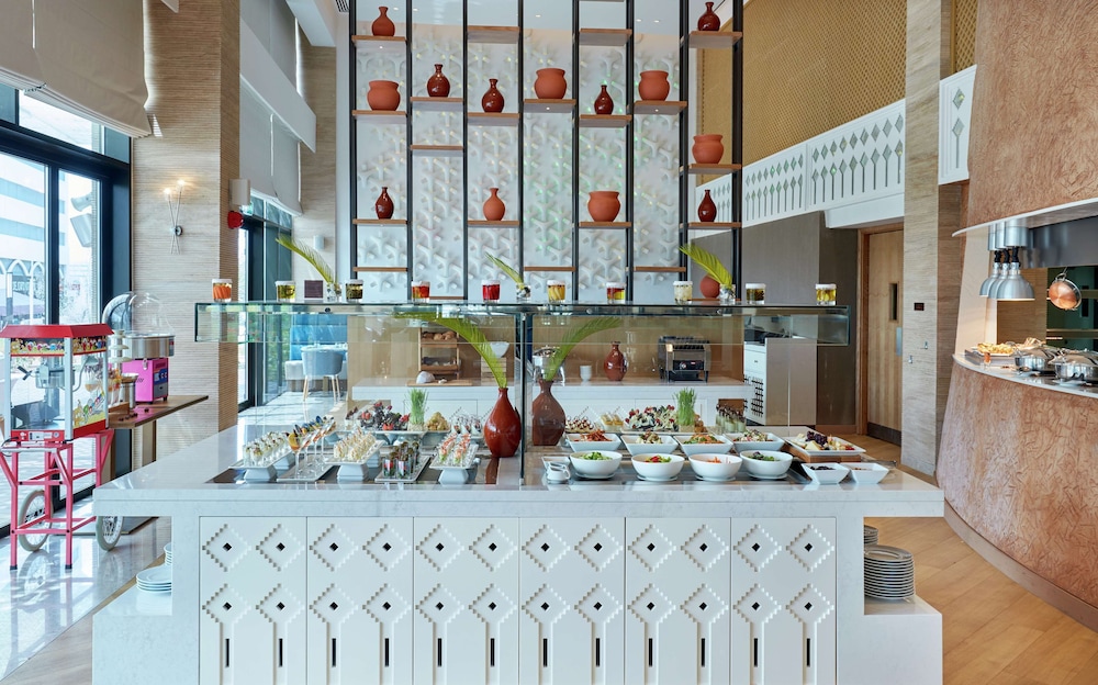 Hilton Garden Inn Muscat Al Khuwair 38/54
