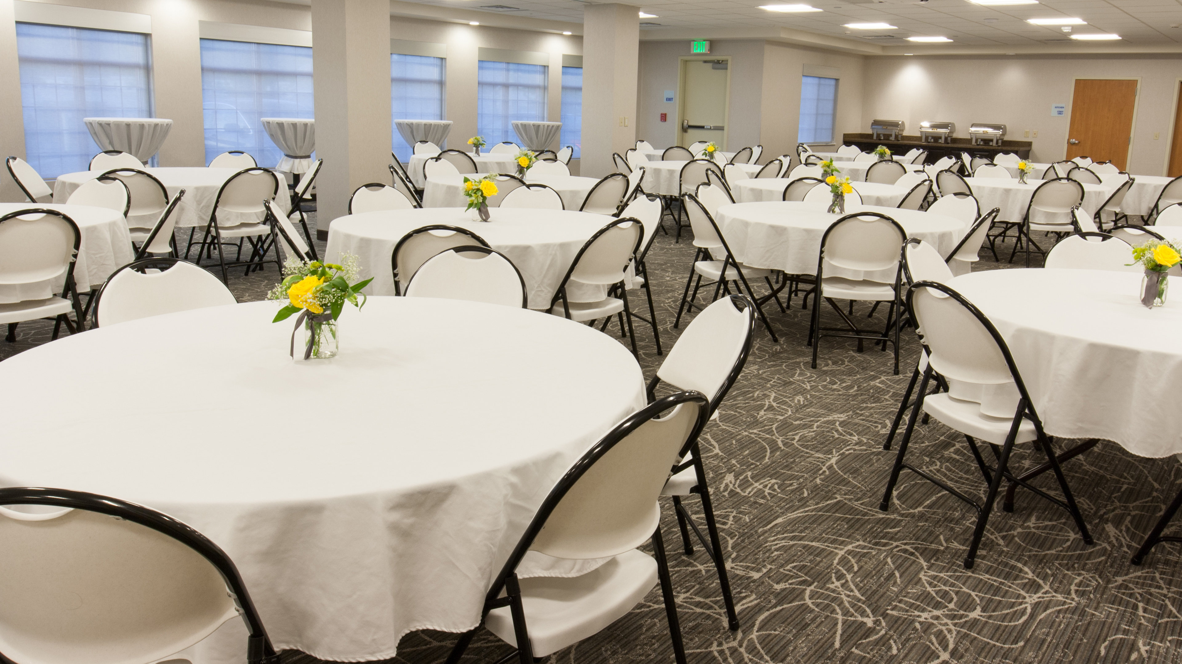 Holiday Inn Express Hotel Suites Cheney University Area 45/58