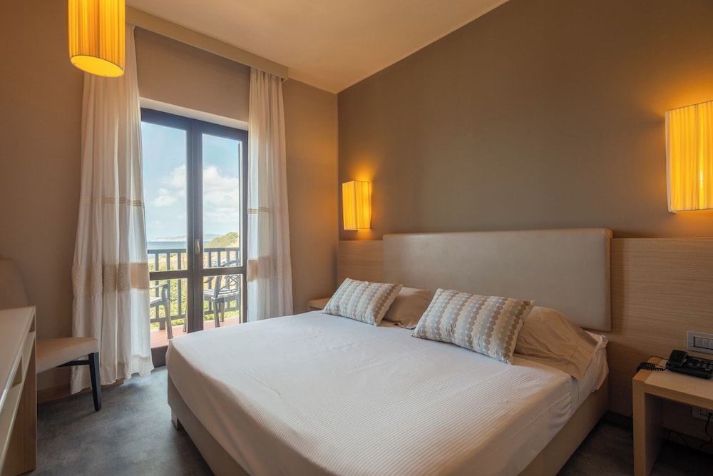 Hotel Calabona 12/39