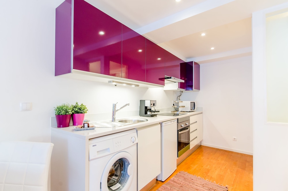 Lisbon Core Apartments In Bairro Alto Chiado 8/50