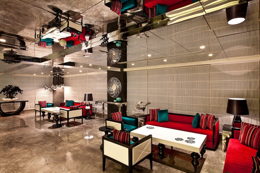 The Altius A Boutique Hotel 48/54