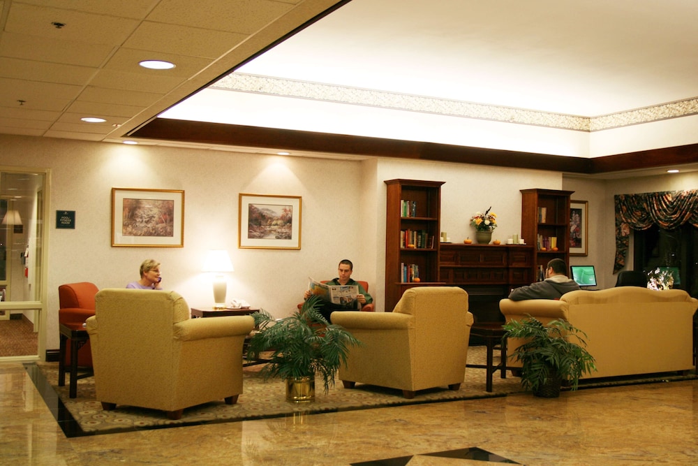 Hampton Inn Stroudsburg Poconos 28/45