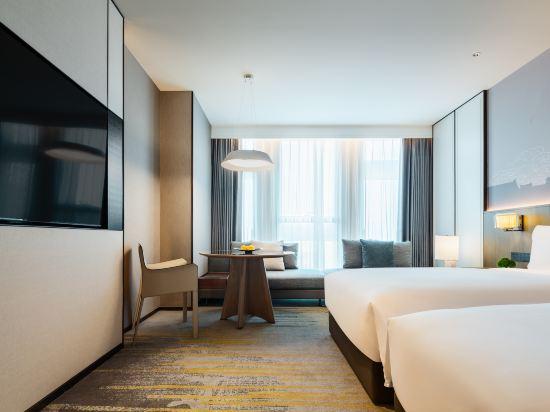 Exclusive, Smart, Twin Beds, Sofa