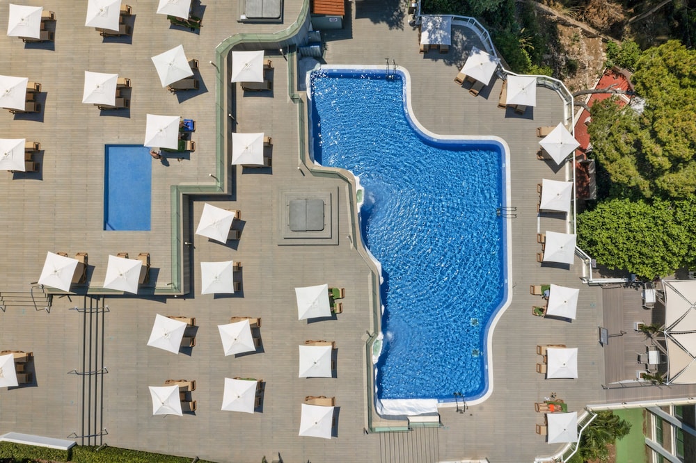 Melia Cala Galdana 4/50