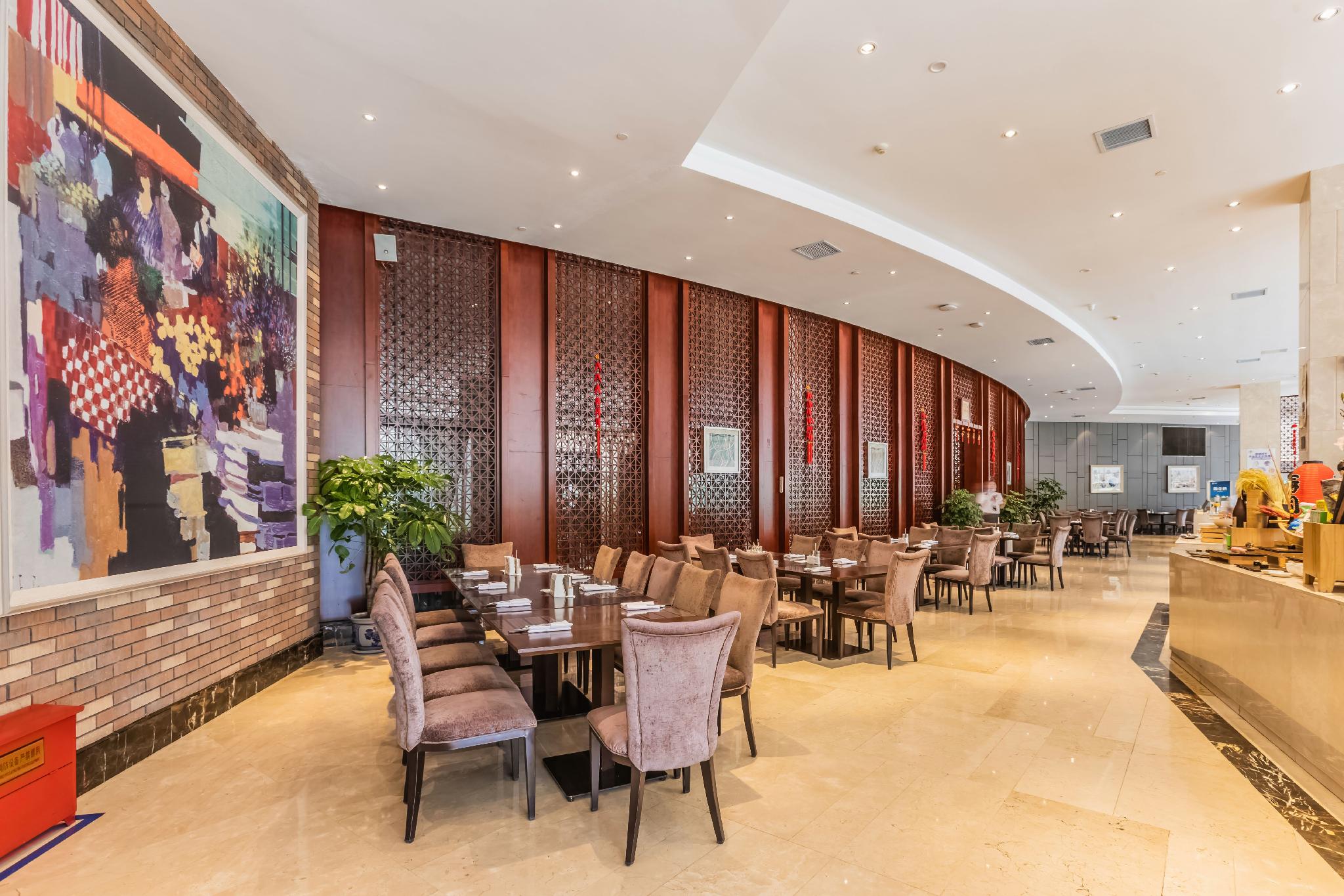 Liaoning Friendship Hotel 50/70