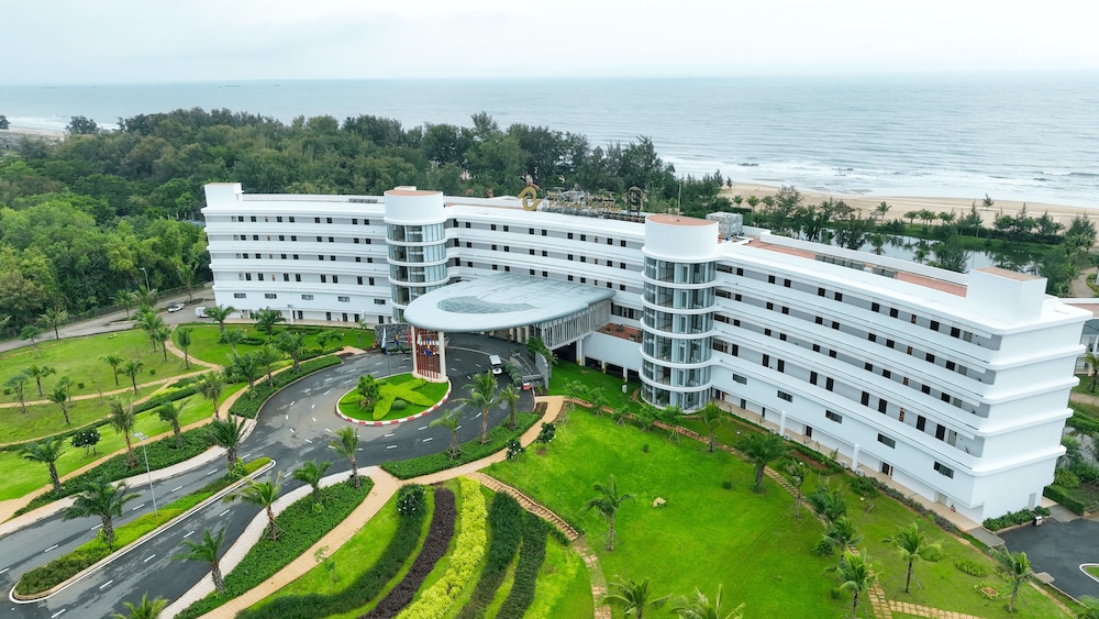 Emerald Ho Tram Resort 5/47