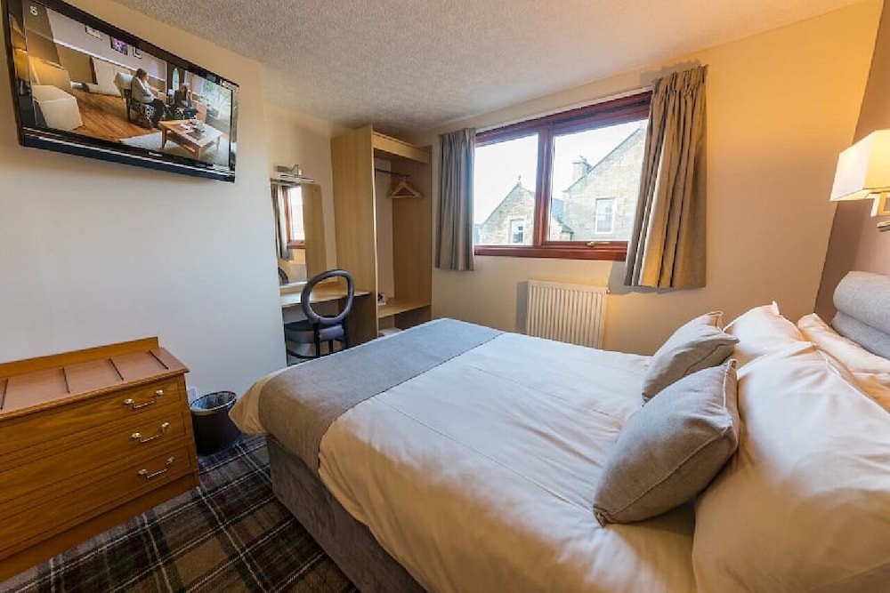 CASTLETOWN HOTEL 22/40