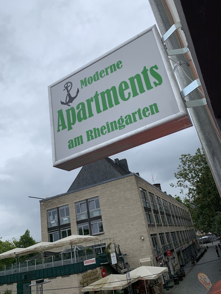 City Apartments in Koln am Rheingarten 1/45