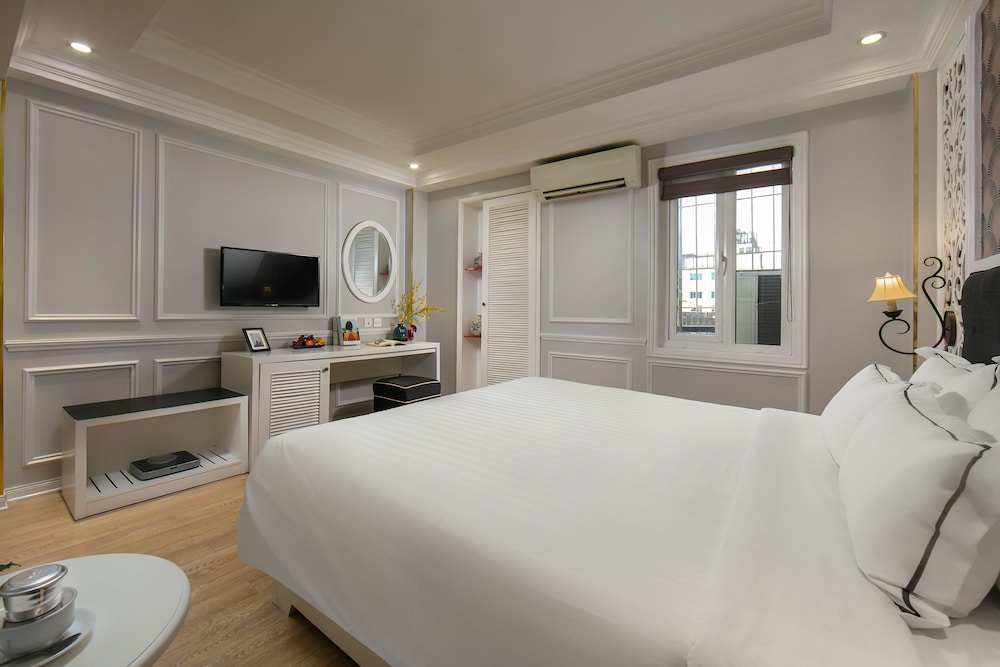 Lavender Central Hotel 24/75