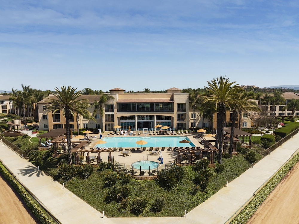 Grand Pacific Palisades Resort Hotel 68/71