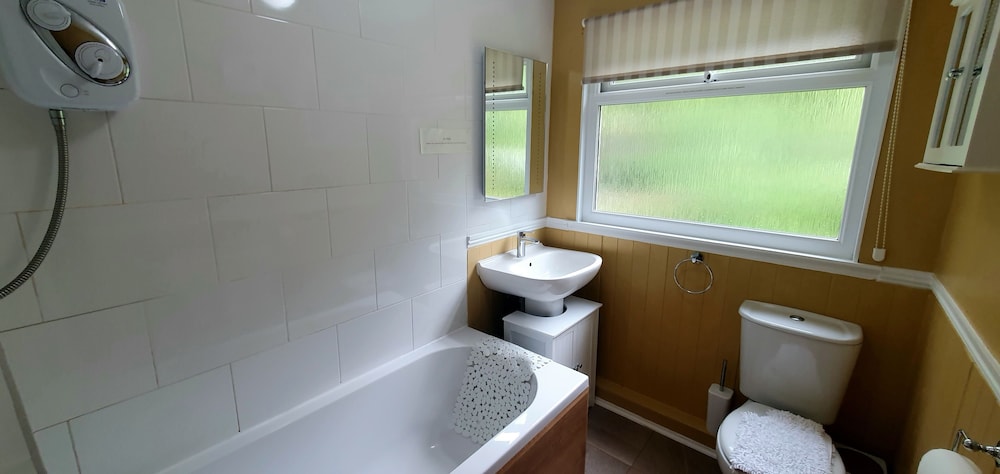 Torcroft Lodges 47/50