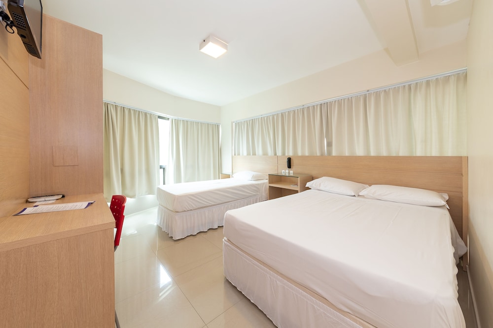 Slim Hotel Sao Jose Zion 18/64