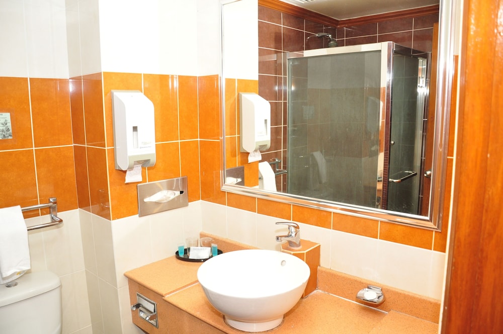 Hotel Sandakan 43/75