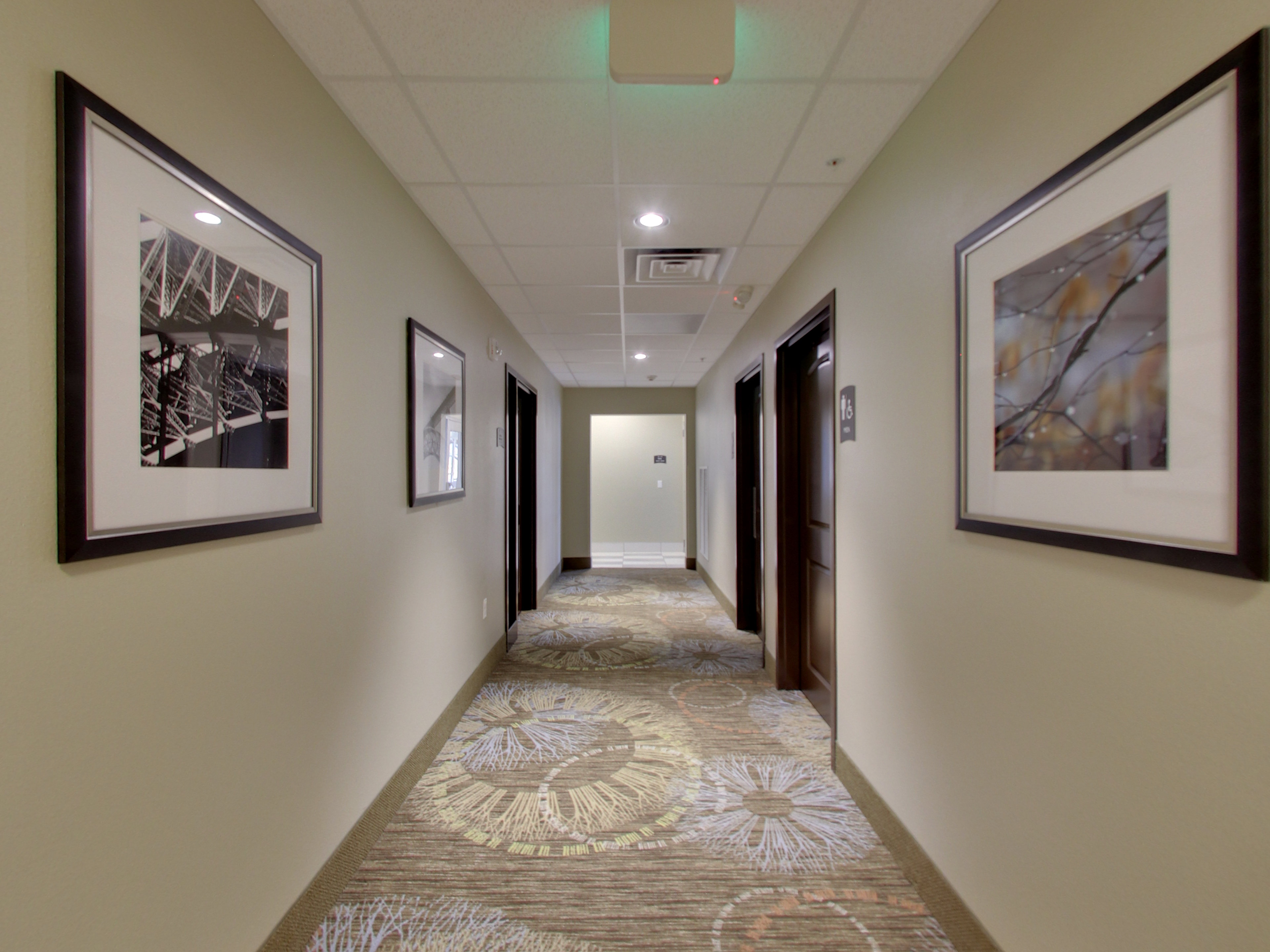 STAYBRIDGE SUITES MADISON FITCHBURG 8/71
