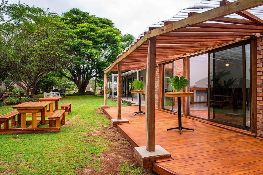 Biweda Nguni B&B 34/36