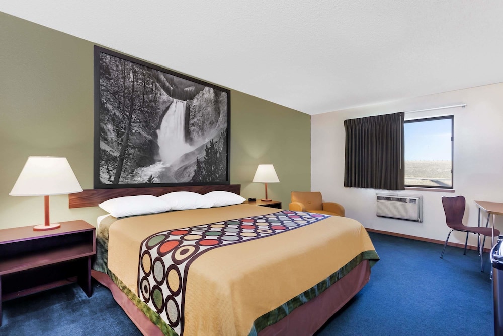 Super 8 by Wyndham Livingston Yellowstone 20/51