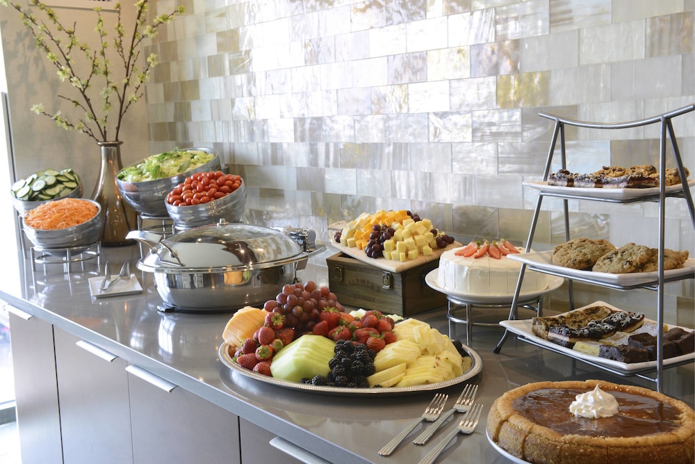 Newport News Marriott at City Center 44/62