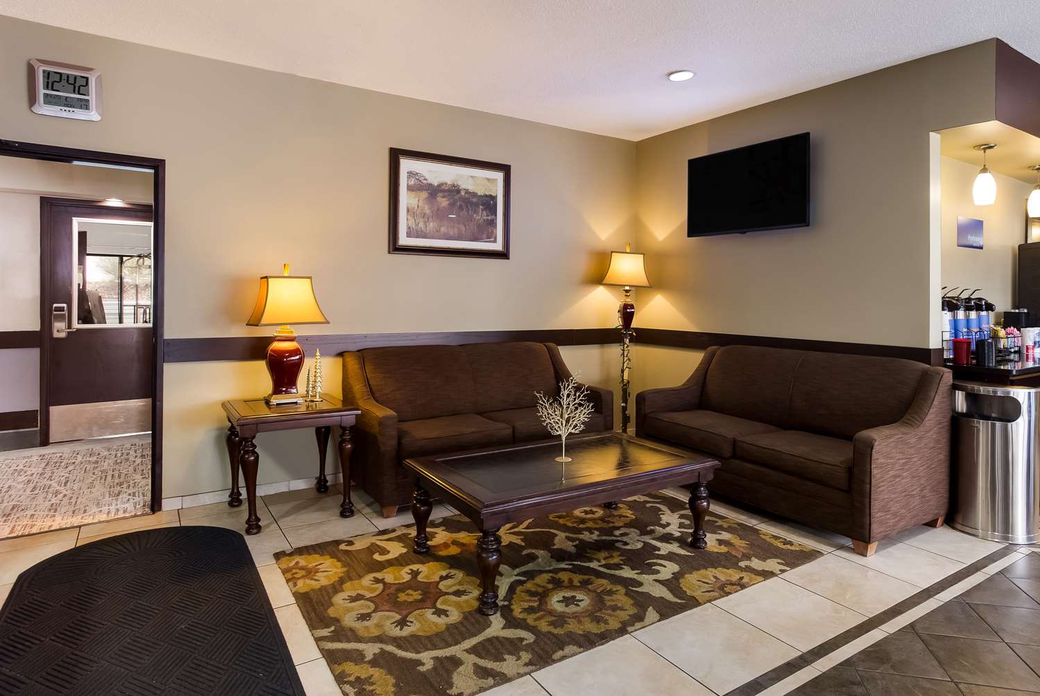 Best Western Crossroads Inn 4/12