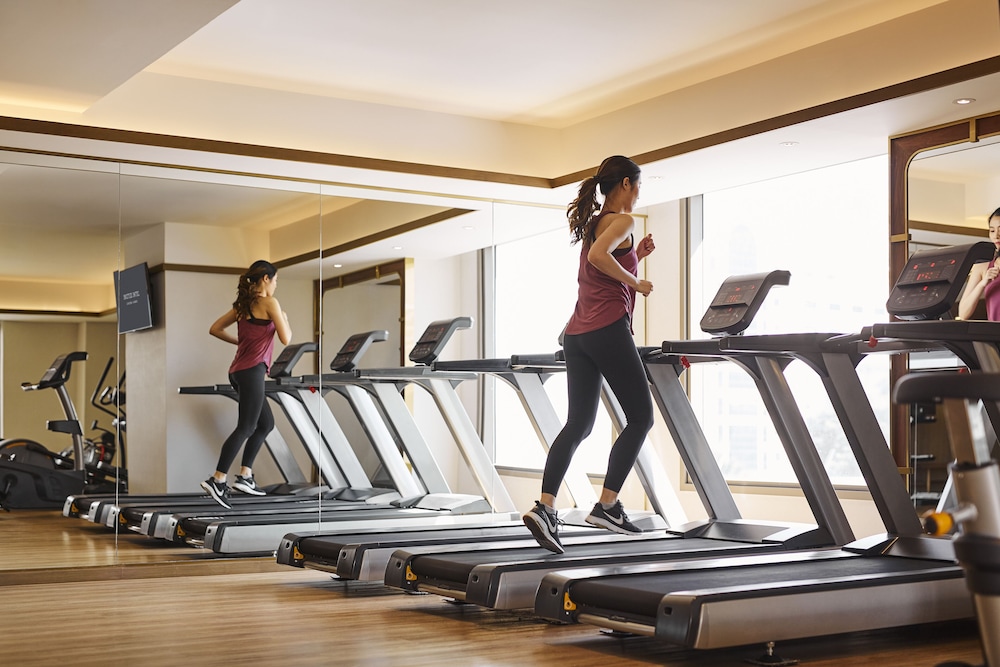 Montien Hotel Surawong Bangkok 22/48