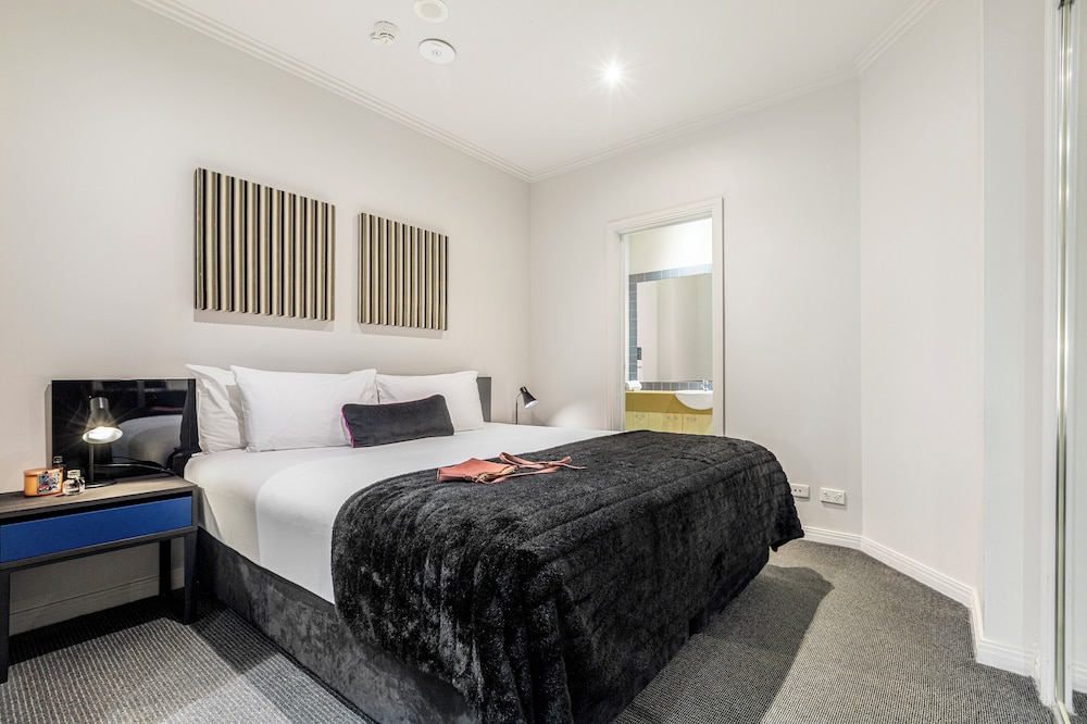 Punthill Flinders Lane 21/64