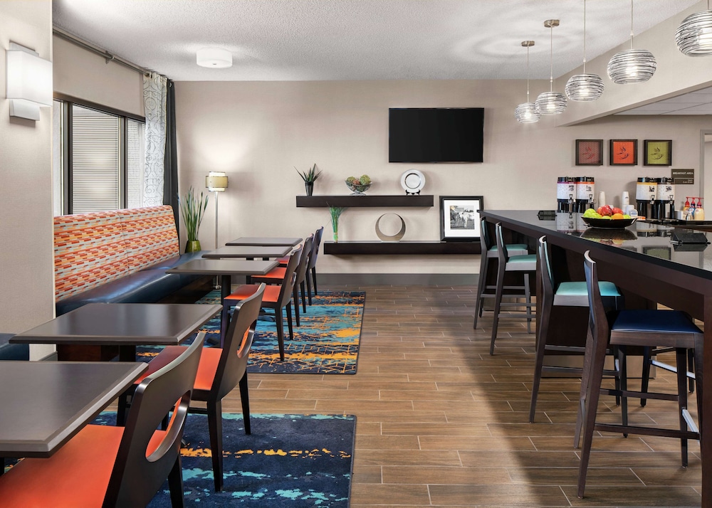Hampton Inn Austin North At I - 35 & Hwy 183 30/42