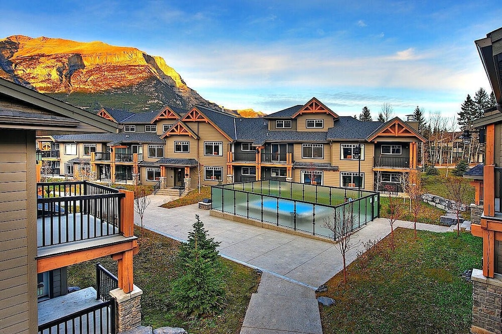Copperstone Resort 7/50