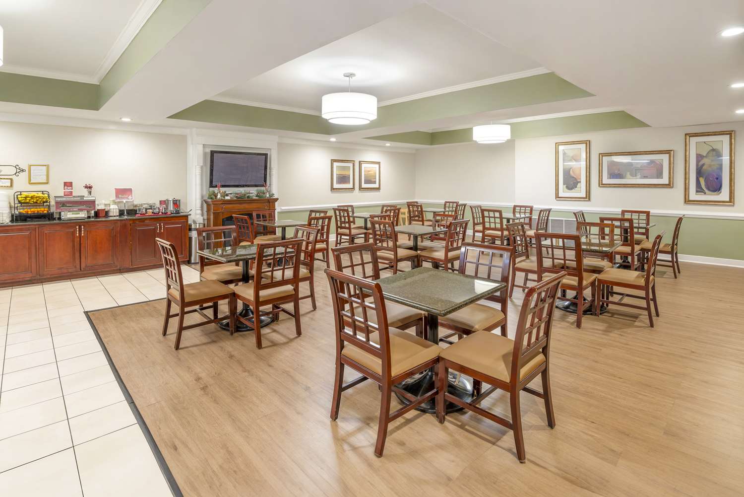Best Western Plus Governor's Inn 6/14