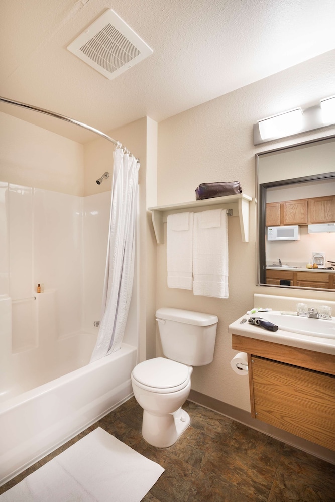 WoodSpring Suites McKinney 18/34