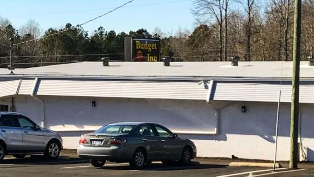 Budget Inn Franklinton 30/34