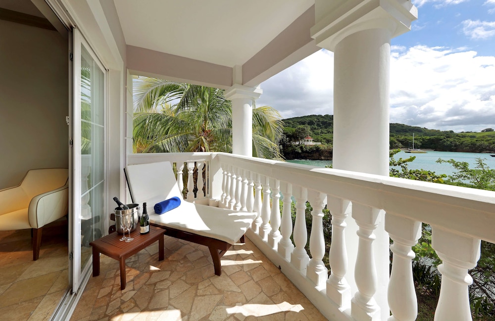 Grand Palladium Lady Hamilton Resort and Spa 15/42