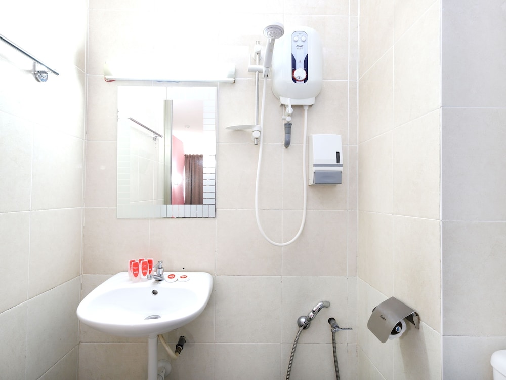 Superior, Suite, 1 Double and 1 Single Bed, OYO 502 Midah Inn Puchong 4/4