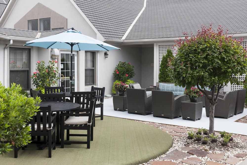 Residence Inn by Marriott Kansas City Overland Park 40/50