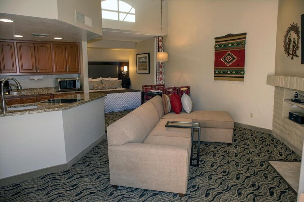 Scottsdale Camelback Resort 59/78
