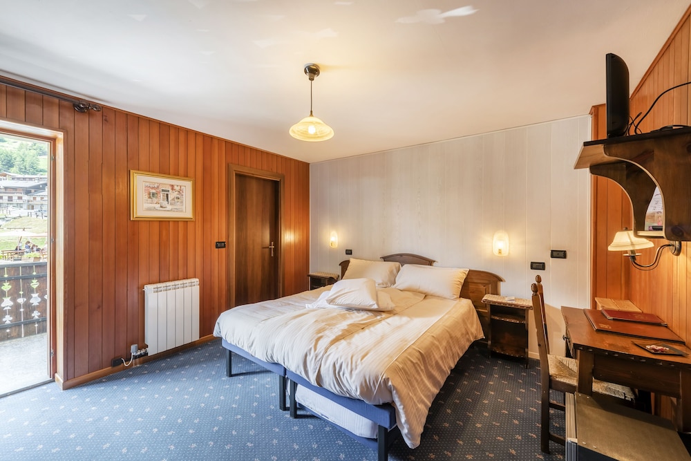 Hotel Santa San 15/69