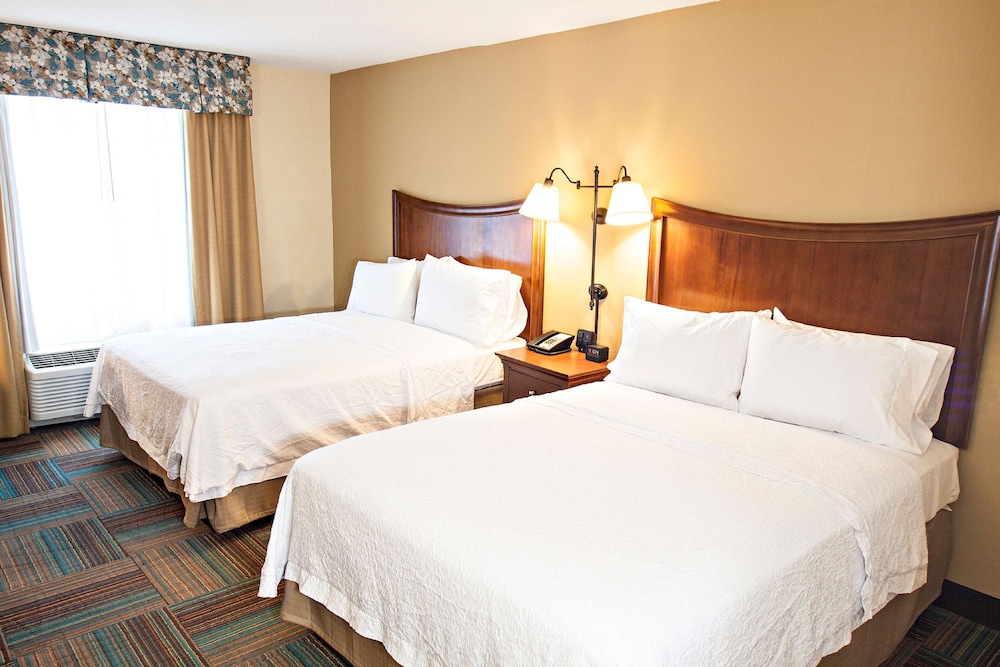 Hampton Inn And Suites Fort Myers Colonial Blvd 11/42