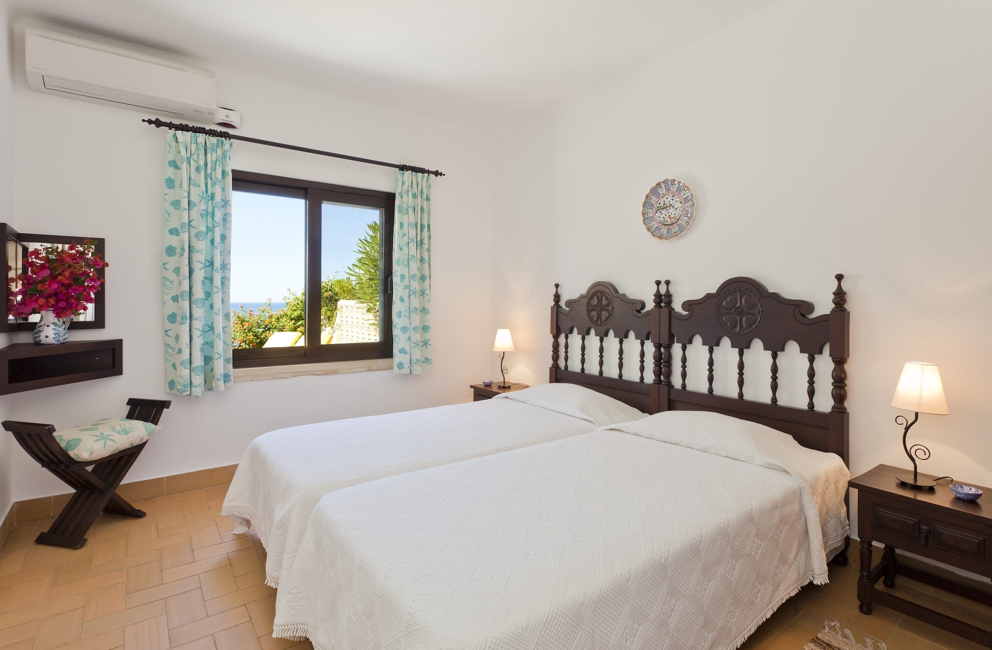 1 Bedroom, Bungalow, Twin Beds, Sea View, Pool Area