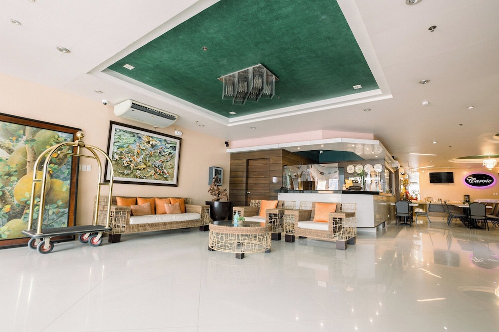 Allure Hotel And Suites 10/55