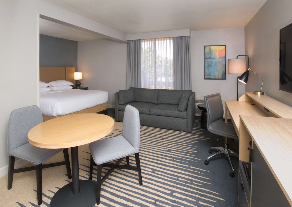 Doubletree By Hilton Chico 34/56
