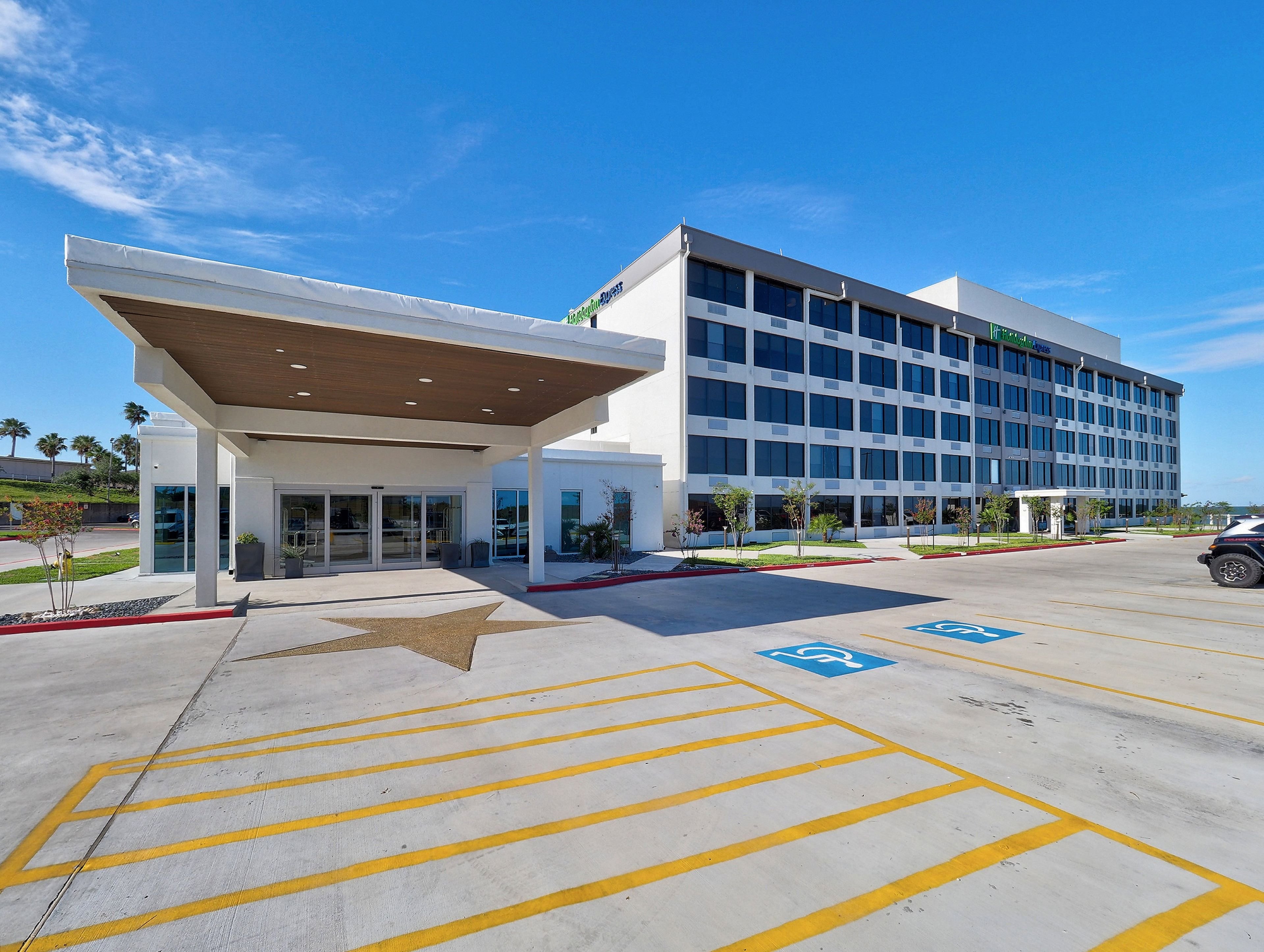 Holiday Inn Express Corpus Christi - Beachfront, an IHG Hotel 41/50
